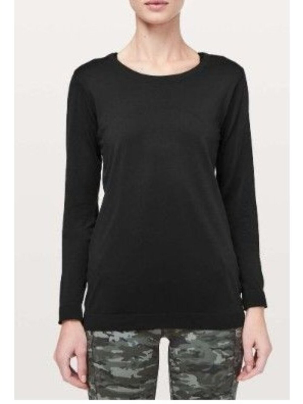 Lululemon Swiftly Tech Long Sleeve Breeze Relaxed Fit in Black Size 12